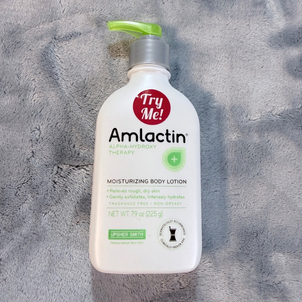 AmLactin Alpha-Hydroxy Therapy Moisturizing Body Lotion 7.9 oz Fragrance Free‎